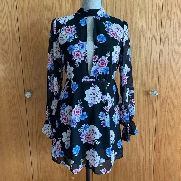 sheer floral dress forever 21 FOREVER 21 Embroidered Mesh Floral Sheer Long Sleeve Maxi Dress M